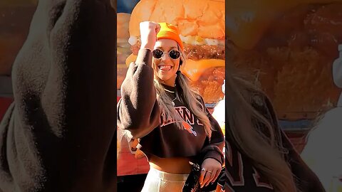 WOOOO I CANT TALK🤣 NEW TAILGATE VIDEO LEFT HER SPEECHLESS! GO CHECK IT OUT! #browns #216 #d4l #dawgs
