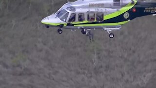 Helicopter rescues man after small plane makes emergency landing in Everglades
