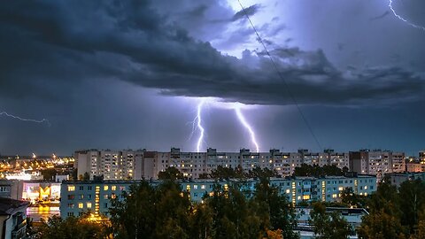 7 Hours of Relaxing Thunderstorm Sounds for Sleeping