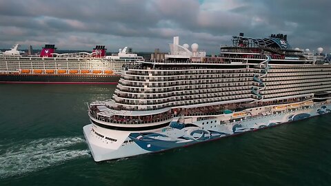 Both Norwegian Prima & Disney Dream depart Southampton 18th Sept 2023 drone footage cruise ships 4k