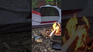 Backyard Campsite in the Appalachian Mountains! Bushcraft skills.