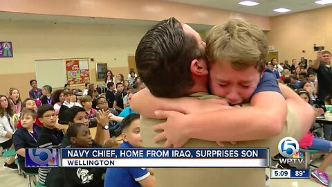 Navy dad home from Iraq surprises his children at school