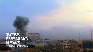 Israel strikes Gaza following surprise attack by Hamas (Description)