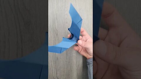 Origami flapping paper bat with Ski #origami #origamieasy #diy #paper #paperbat