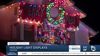 Encinitas neighborhood keeps holiday spirit alive with light displays