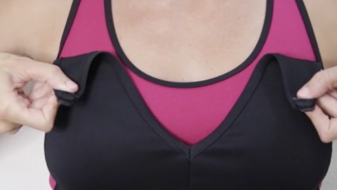 Here's the Game-Changing Sports Bra That Was Designed With Nursing Moms in Mind