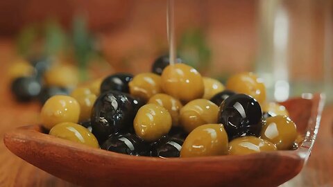 Unmasking the Olive Oil: Truth vs Lies about extra virgin olive oil