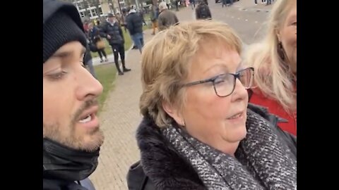 Dave Doet verslag van museumplein - 24/01/21