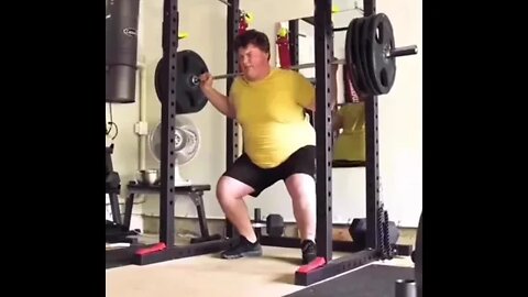 World's strongest man 🏋️🏋️‍♀️🏋️‍♂️🥴 #yta #shorts #shortsvideo #shortsfeed #subscribe #short