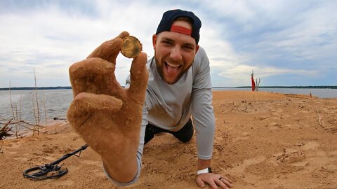 Metal Detector Battle 2 - Dude Perfect