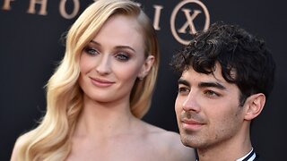 The Awkward Way Joe Jonas’ Parents Found Out About His Marriage To Sophie Turner