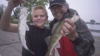 MidWest Outdoors #1757 - Bridge Fishing for Perch & Walleye