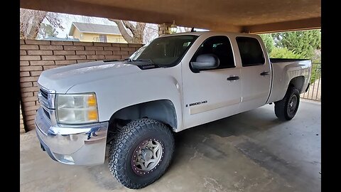 How to change: Chevy 2500 Silverado Center Console Cover