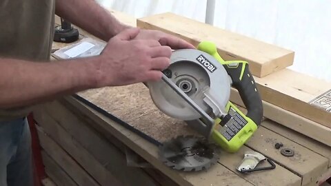 Change The Blade On A Circular Saw ~ My Ryobi Cordless Saw Gets New Life