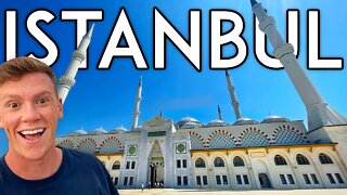 EXPLORING ISTANBUL: Mosques, Moda, Midye & More | Turkey Travel Vlog