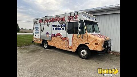 Turn key - 2001 Freightliner Ice Cream Truck | Soft Serve Ice Cream Truck for Sale in Ohio