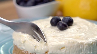 No-Bake Lemon Cheesecake