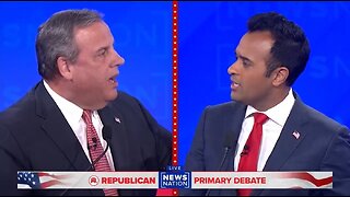 Vivek and Chris Christie GO OFF On Each Other at Debate