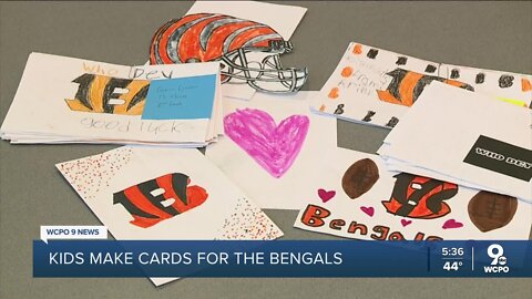 Bengals read cards of encouragement ahead of playoffs