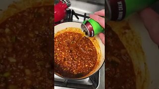 Healthy & Hearty: Keto Chili Recipe for Guilt-Free Dining 🍲👌 #shorts