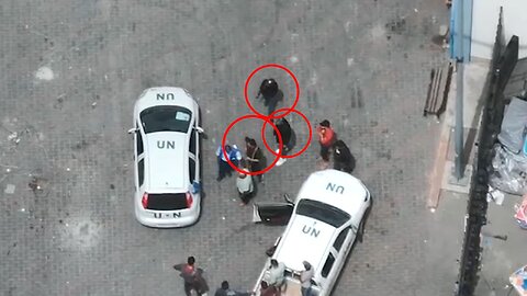 Yihad islámica y Hamás en la ONU con coches de ONU en Rafah (Gaza)