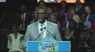 New Chicago Mayor Brandon Johnson speaks at inauguration