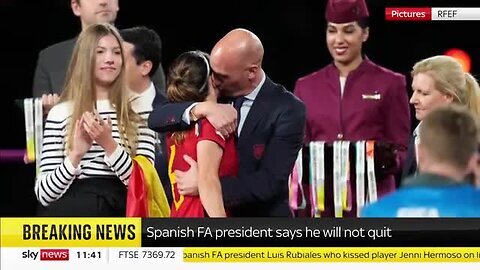 Spanish FA president 'won't quit' over World Cup kiss