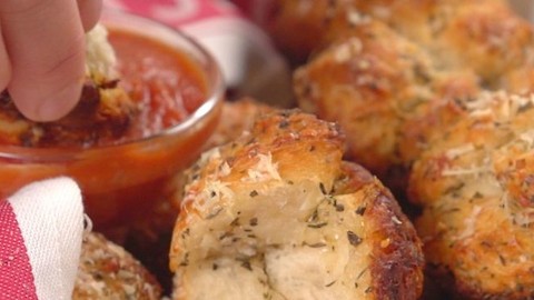 Mini Garlic Monkey Bread