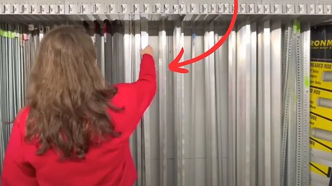 Everyone's rushing to Home Depot after seeing this GENIUS new aluminum Christmas trend!