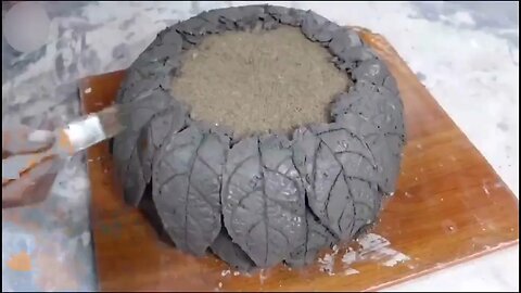 Get creative with CEMENT Make Flower Pots With Cloth And Cement