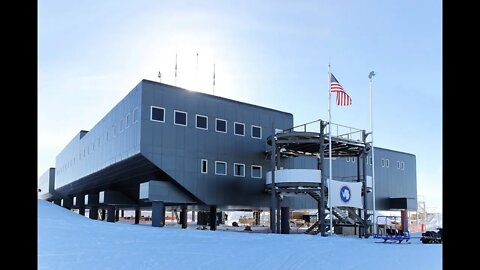 Tour pela Estação Polo Sul Amundsen-Scott feito em janeiro de 2011