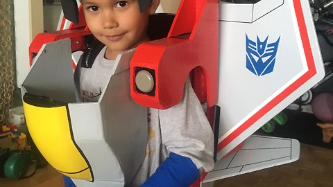 Kid’s Transformers Costume Can Turn Into Starscream