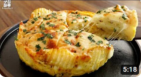 6 Potatoes!! Garlic Cheese Potato Cake!! No Flour! Awesome and Delicious Cake!