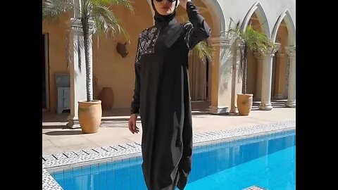 2022 New Arrival Stylish Muslim Swimwear 3 Piece Long Robe Swimming Hijab Suit #Shorts