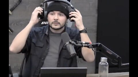 Intense moment as Tim Pool gets Swatted while recording podcast