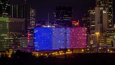 Hotel in Dallas lights up in support of France