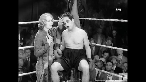 Charlie Chaplin in boxing match (City Lights , 1931)