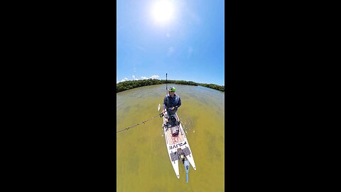 Using the AutoBoat on my L4 Paddleboard to sight fish.