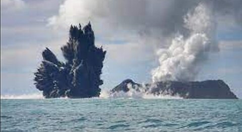 Beautiful and interesting video of a volcano eruption in the ocean