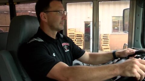 Pewaukee High School principal, athletic director to become bus drivers amid driver shortage