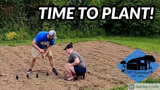 It’s finally time to plant our garden!