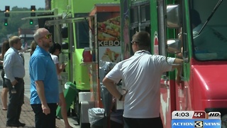 Food trucks to pay restaurant tax 4pm