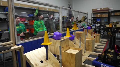 The Holt RoboRams and Mason's Tractor Nation work out their circuits before state