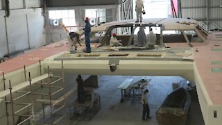 SOUTH AFRICA - Cape Town - Boat building (Video) (q6f)