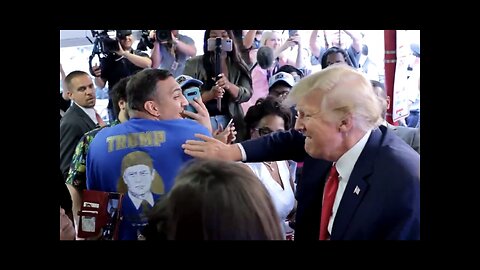 TRUMP❤️🇺🇸🥇GET TOGETHER WITH SUPPORTERS 🤍🇺🇸SIGNS AUTOGRAFS💙🇺🇸✨🗽⭐️