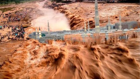 One of the worst floods in history! The city is washed in Kastamonu, Turkey