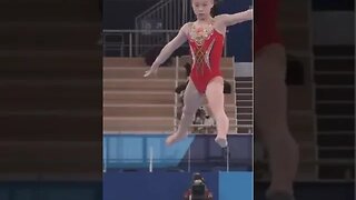 Guan Chenchen 🇨🇳 Winning Balance Beam Routine - Tokyo Olympics 2021 #shorts
