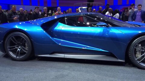 The 2016 Ford GT preproduction model at the NAIAS Detroit Auto Show made me lust