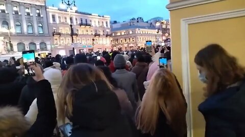 Anti-war protest in Putin's hometown St. #Petersburg