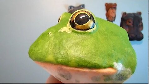 Paper Mache Frog Trophy Head with Papercraft Pattern #2